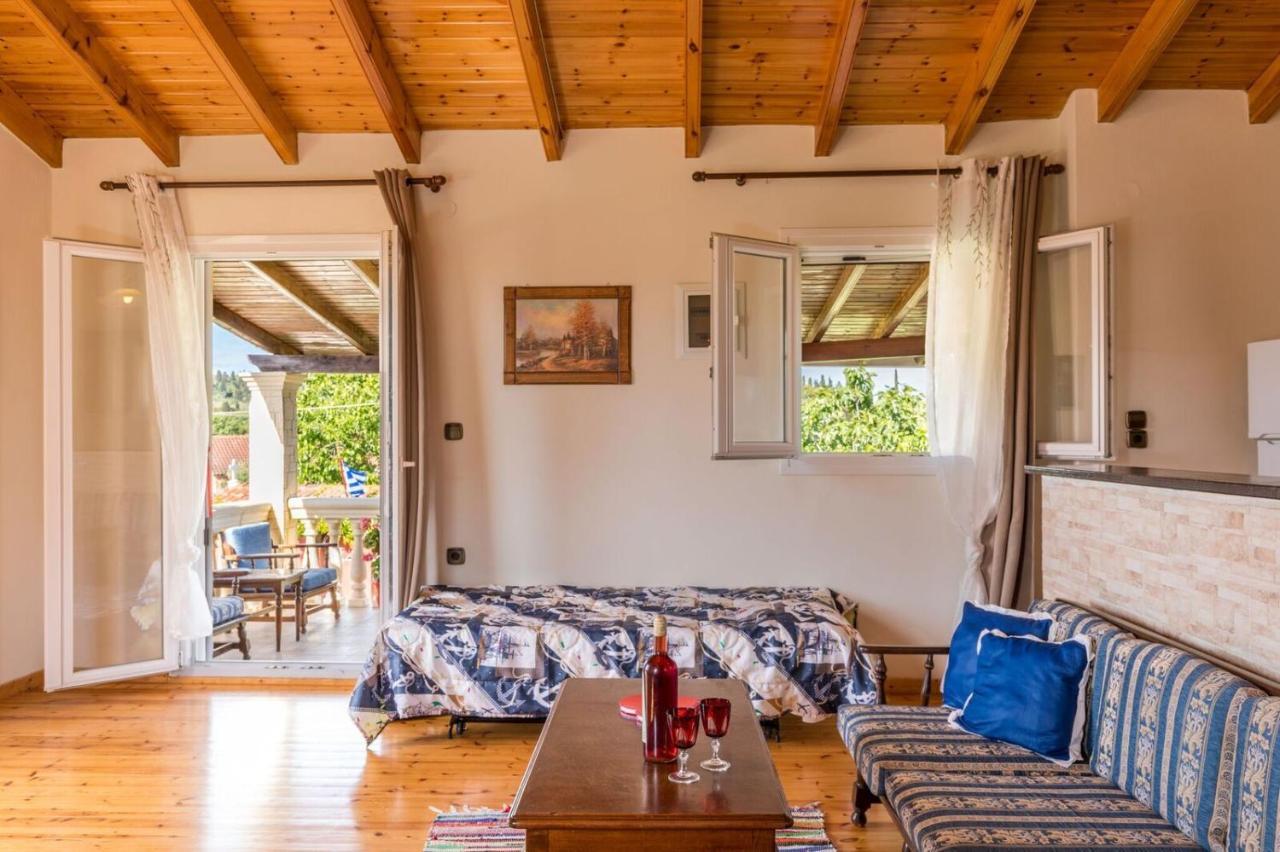 Malotu Resort Sinarades Экстерьер фото